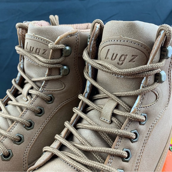 Lugs Bedrock Anti-Slip Work Boots Men's Various Sizes - Picture 7 of 12